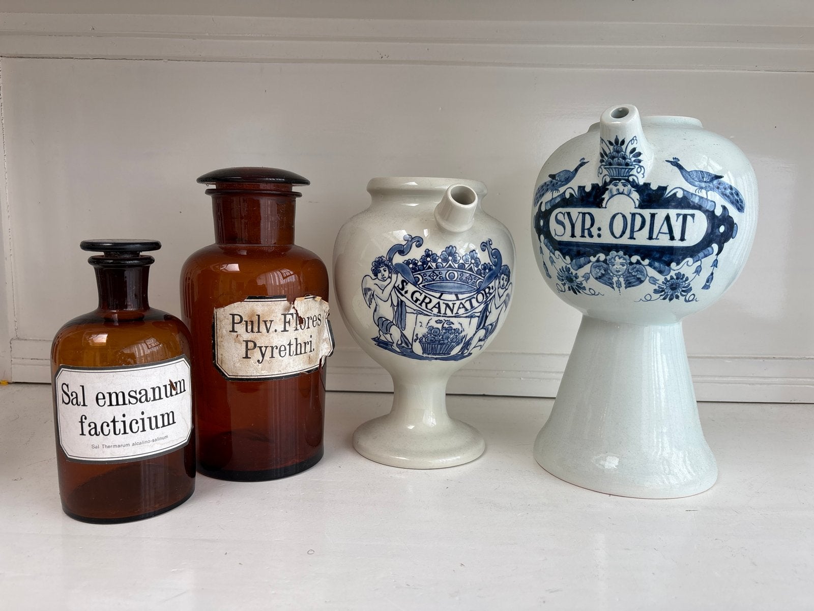 Antieke Apothekerspotten en Kruiken - Set van 4, Antiek en Kunst, Ophalen of Verzenden