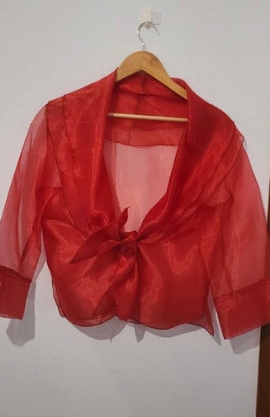 Aparte organza bolero, Kleding | Dames, Verzenden, Zo goed als nieuw, Maat 46/48 (XL) of groter, Rood