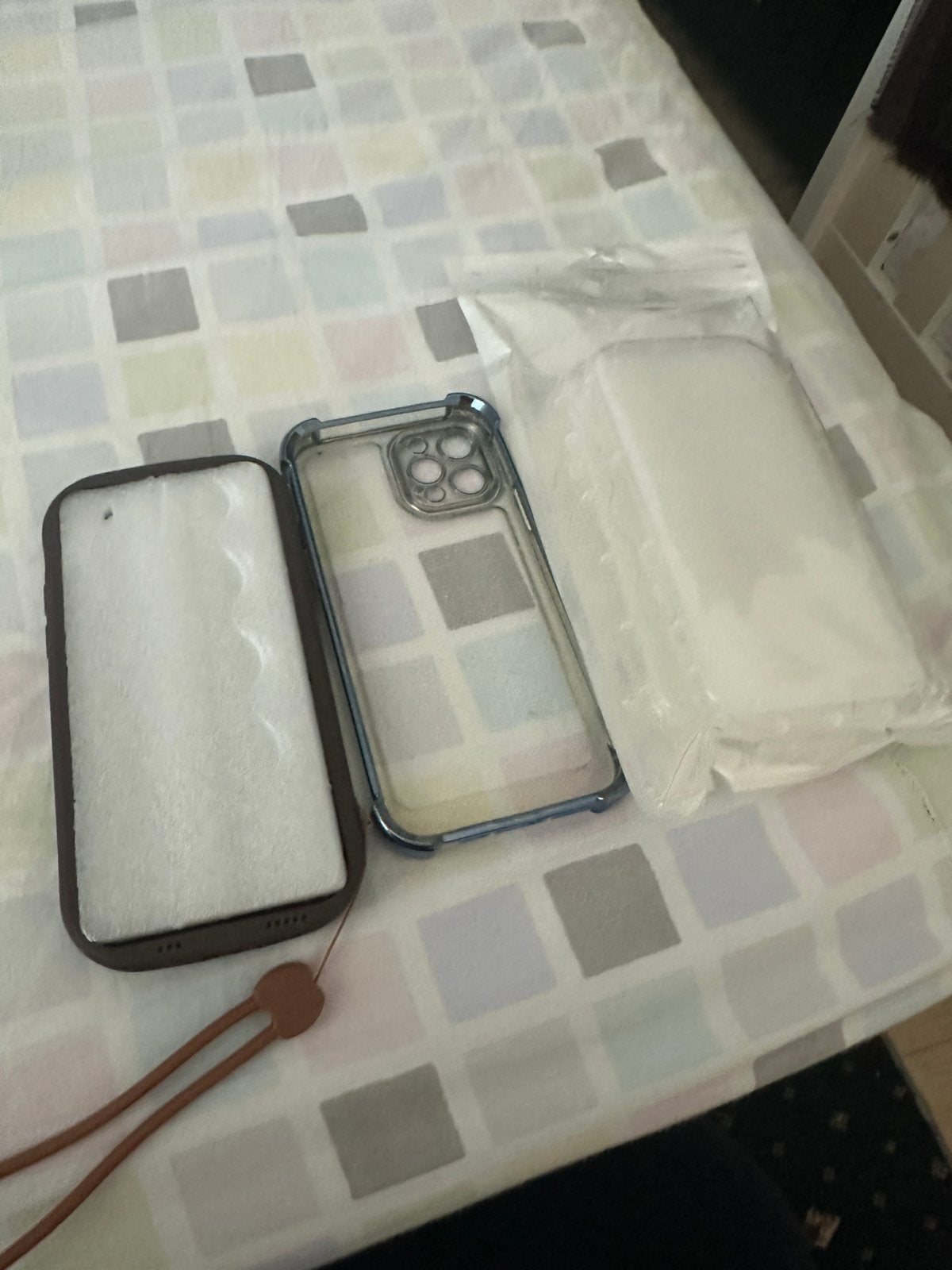 4 stuks nieuw telfon hoesjes bieden, Ophalen of Verzenden, Zo goed als nieuw