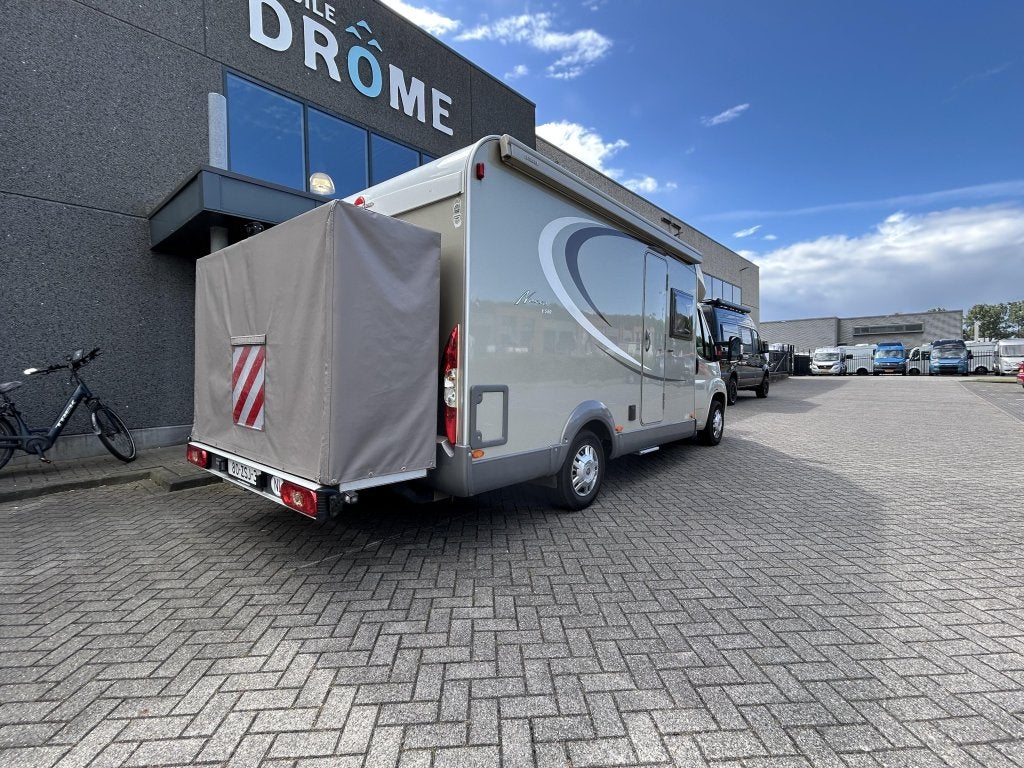 Bürstner Nexxo 580 T Zeer netjes, Caravans en Kamperen, Ringverwarming, Achteruitrijcamera, Koelkast, Tot en met 3