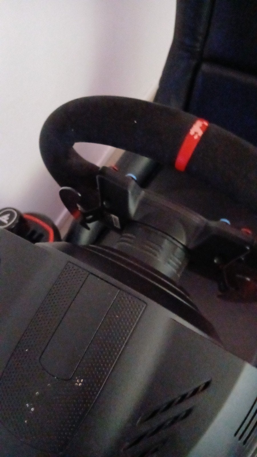Playseat met Thrustmaster racestuur en pedalen voor PS4/PS5, Ophalen, Overige merken, Gebruikt
