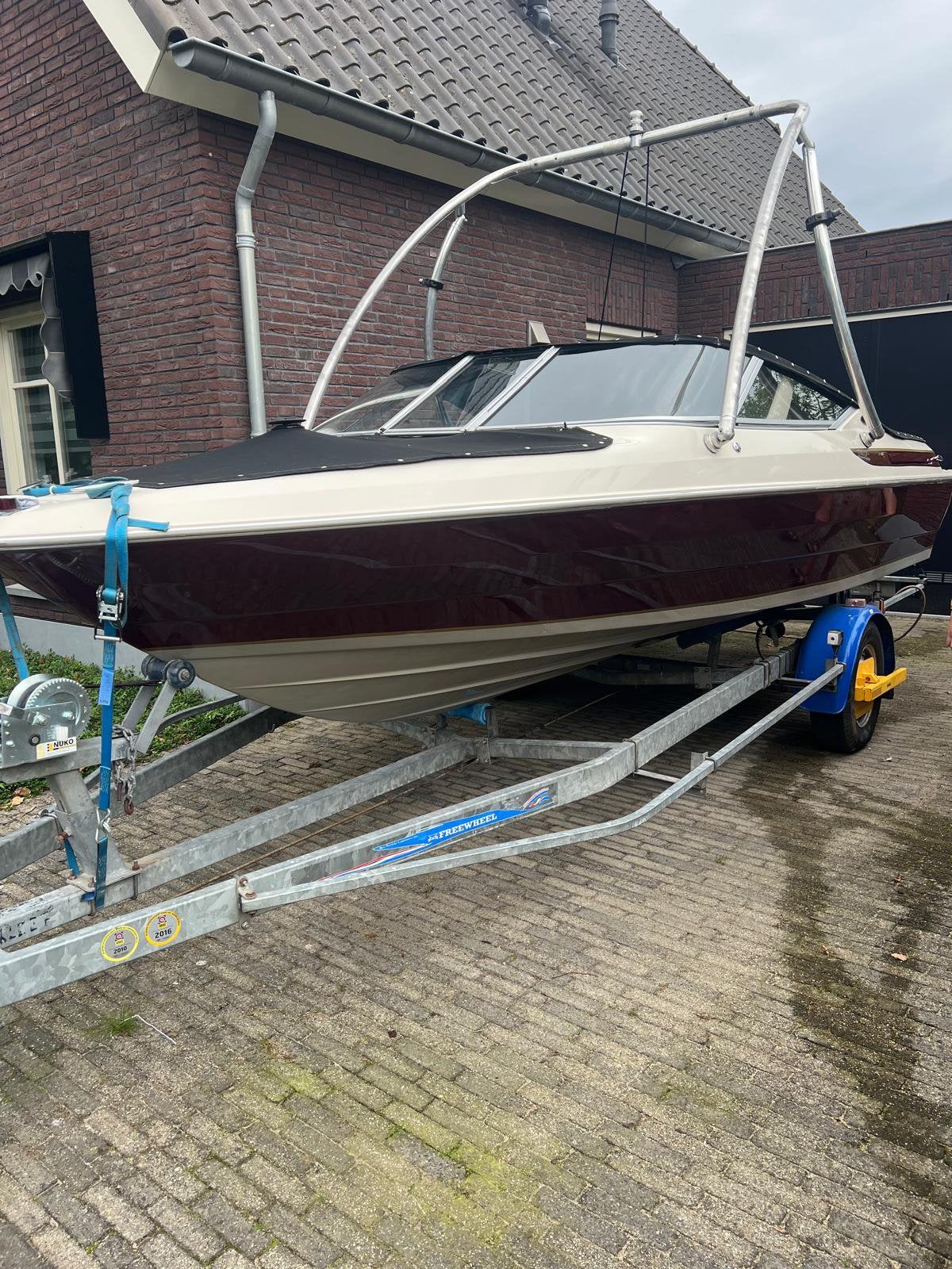 Maxum 1700 SR – speedboot met Mercruiser 185pk binnenboord, Watersport en Boten, Speedboten, Ophalen, Binnenboordmotor, 120 tot 200 pk