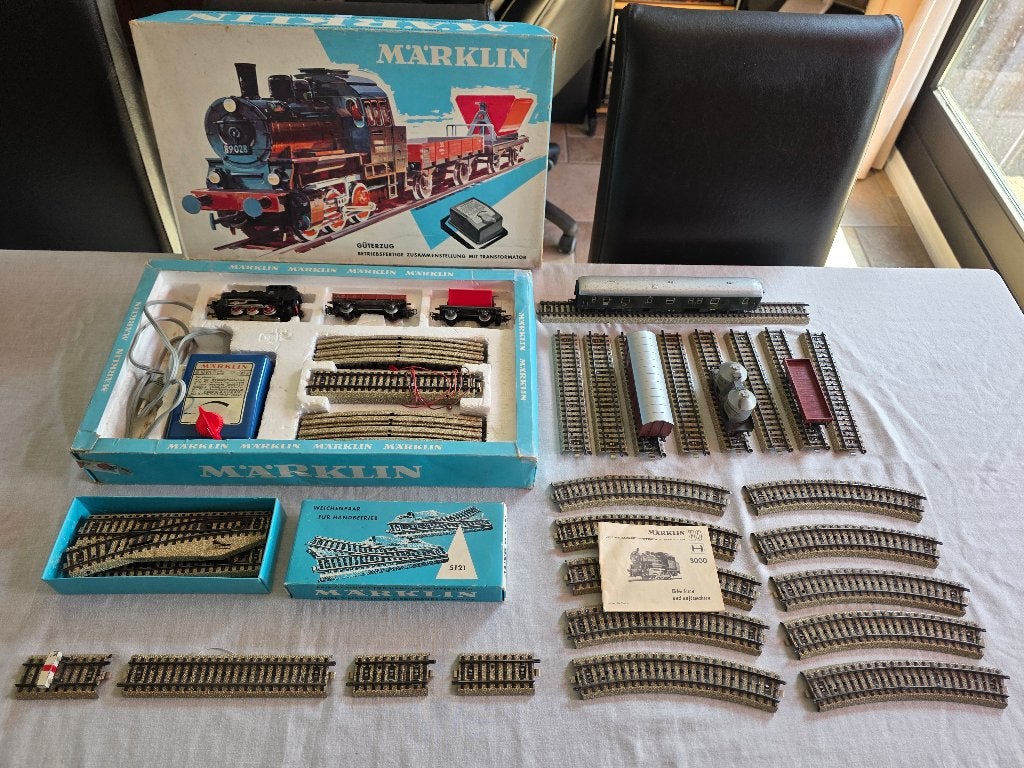 Marklin treinset met toebehoren, Hobby en Vrije tijd, Modeltreinen | H0, Wisselstroom, Ophalen of Verzenden, Märklin, Gebruikt