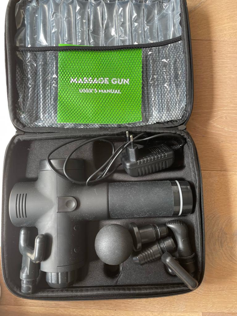 Massage Gun met Opzetstukken en Oplader, Sport en Fitness, Massageproducten, Ophalen of Verzenden, Zo goed als nieuw, Apparaat