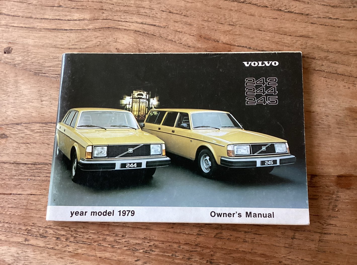 Volvo Owner’s Manual year model 1979, Ophalen of Verzenden