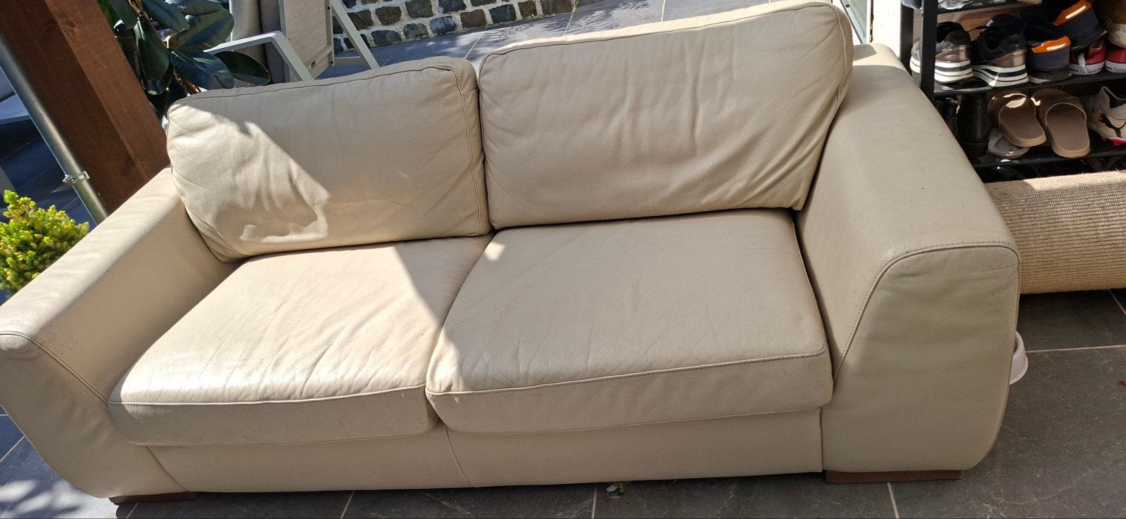 Gratis af te halen Leren 2.5-zitsbank - Crème/Beige, Gebruikt, 150 tot 200 cm, Tweepersoons, Ophalen of Verzenden