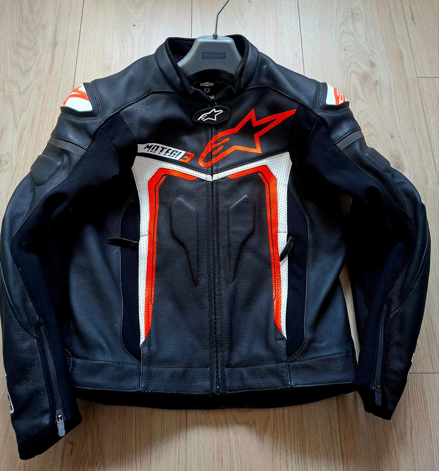 Lederen Alpinestars jas mt 52, Motoren, Heren, Jas | leer, Ophalen of Verzenden, Alpinestars