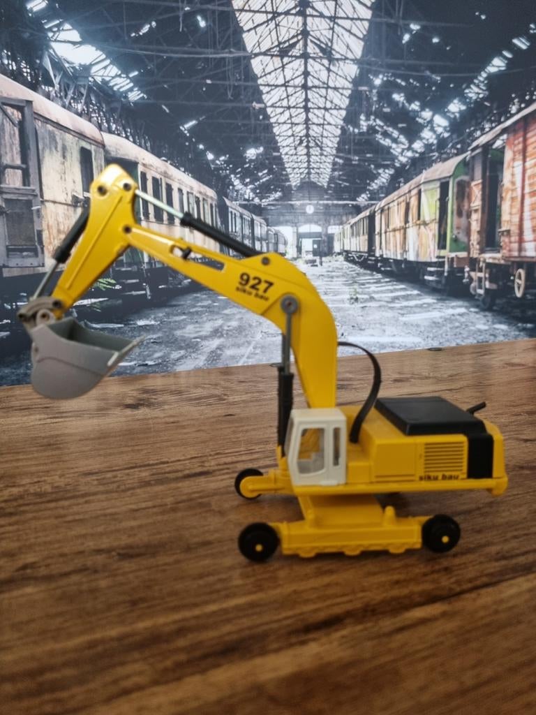 Siku Bau 927 Graafmachine Spoorwegen, Ophalen of Verzenden, Zo goed als nieuw