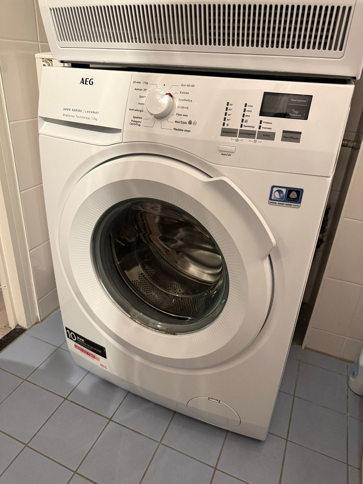 AEG Wasmachine Lavamat 6000 Series ProSense 7kg, Ophalen, Zo goed als nieuw, 85 tot 90 cm, 1200 tot 1600 toeren