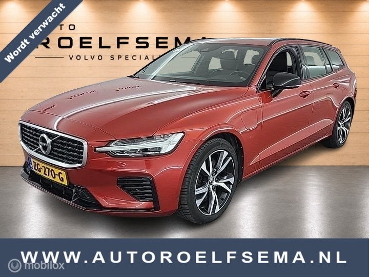 Volvo V60 2.0 T8 Twin Engine AWD R-Design |Head Up | Adaptiv, Auto's, Automaat, Gebruikt, 1972 kg, Vierwielaandrijving