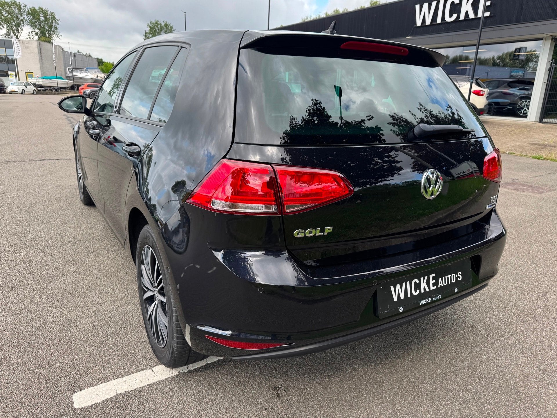 Volkswagen Golf 1.2 TSI Allstar Navigatie Clima Cruise contr, Auto's, Voorwielaandrijving, Gebruikt, 4 cilinders, 610 kg