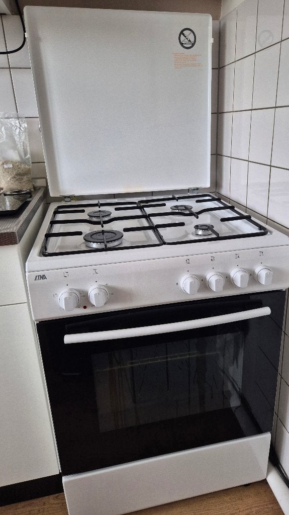 Etna gasfornuis + oven, Ophalen, Gebruikt, 4 kookzones, Gas