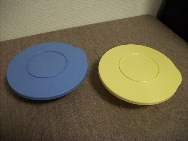 2 Tupperware Schaaltjes ( 400 ml, geel en blauw ), Ophalen of Verzenden, Gebruikt, Geel, Schaal
