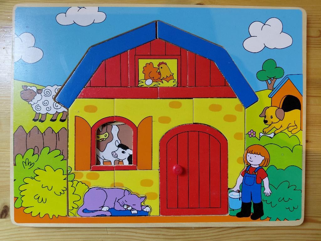 Houten boerderij puzzel, Ophalen, 2 tot 4 jaar, 10 tot 50 stukjes, Zo goed als nieuw