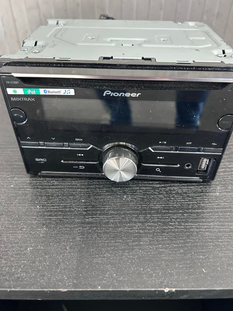 Pioneer Mixtrax Autoradio met Bluetooth en USB, Ophalen of Verzenden, Gebruikt