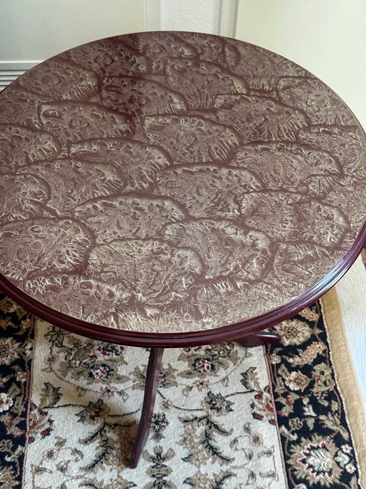 Ronde bijzettafel met uniek patroon, Ophalen