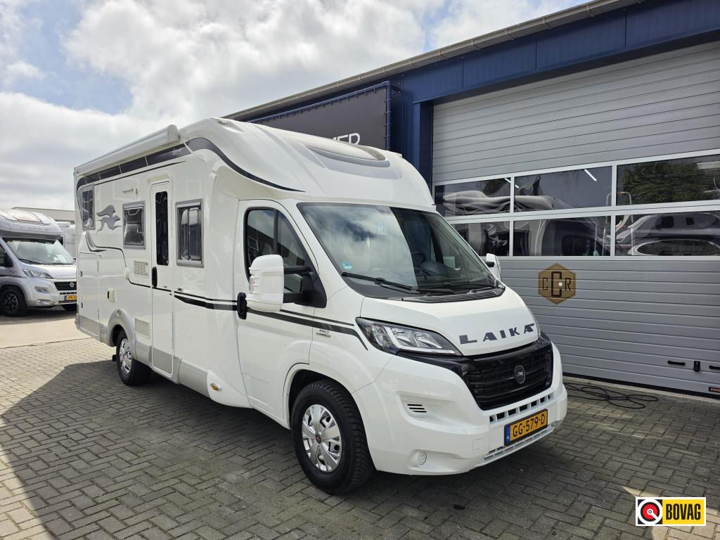 Laika Ecovip 309 Automaat,150pk Enkele bedden diesel kachel, Caravans en Kamperen, Campers, Automaat, Luifel, Ringverwarming, Fiat