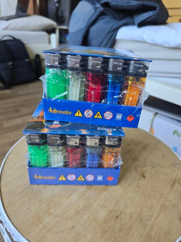 Aanstekers 50 stuks, Verzamelen, Rookartikelen, Aanstekers en Luciferdoosjes, Ophalen of Verzenden, Nieuw, Aansteker