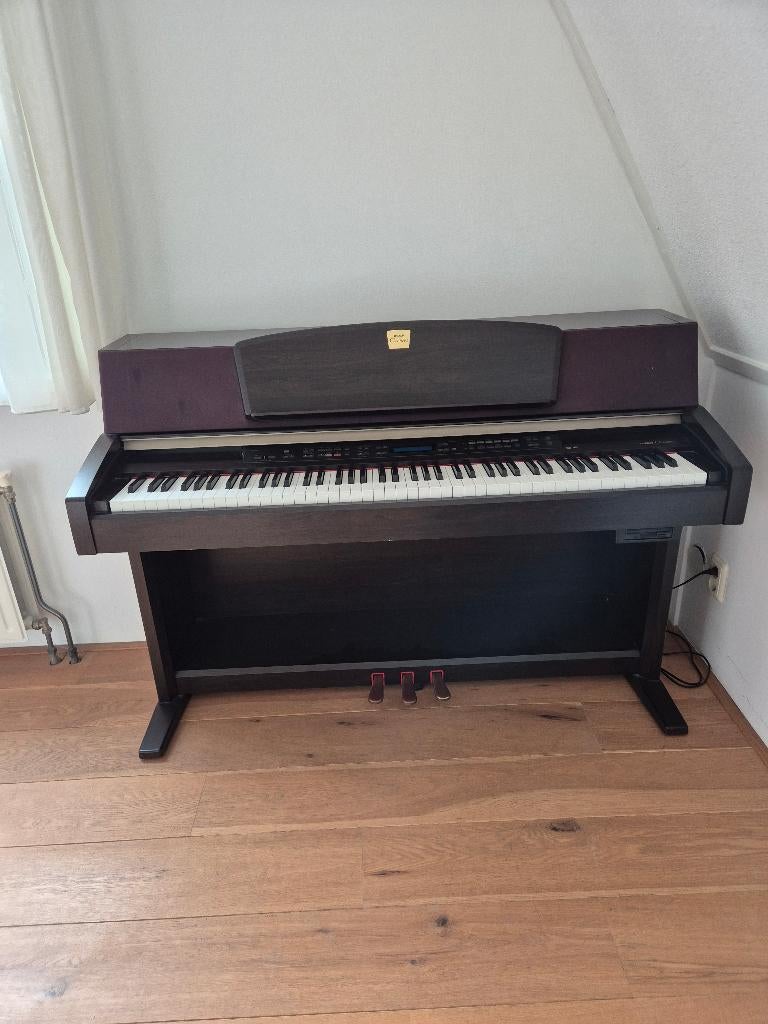 Yamaha clavinova clp 970, Muziek en Instrumenten, Piano's, Ophalen, Gebruikt, Bruin, Digitaal