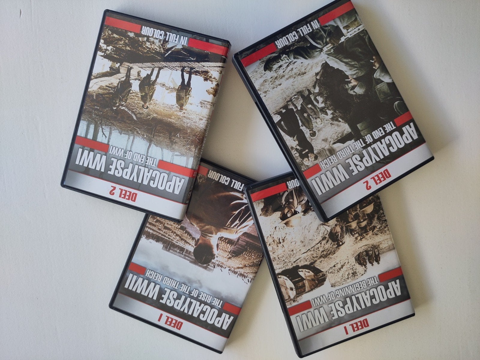 Apocalypse WWII DVD Boxset - Deel 1 & 2 (4 DVD's), Vanaf 16 jaar, Oorlog of Misdaad, Nederlands, Ophalen of Verzenden