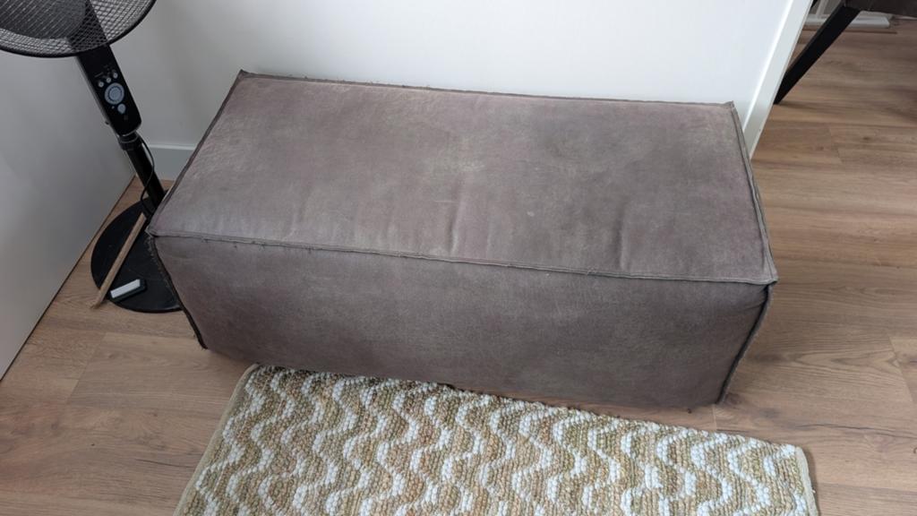 BePureHome Rodeo Poef zwart, Ophalen, Gebruikt, 50 tot 75 cm, Leer