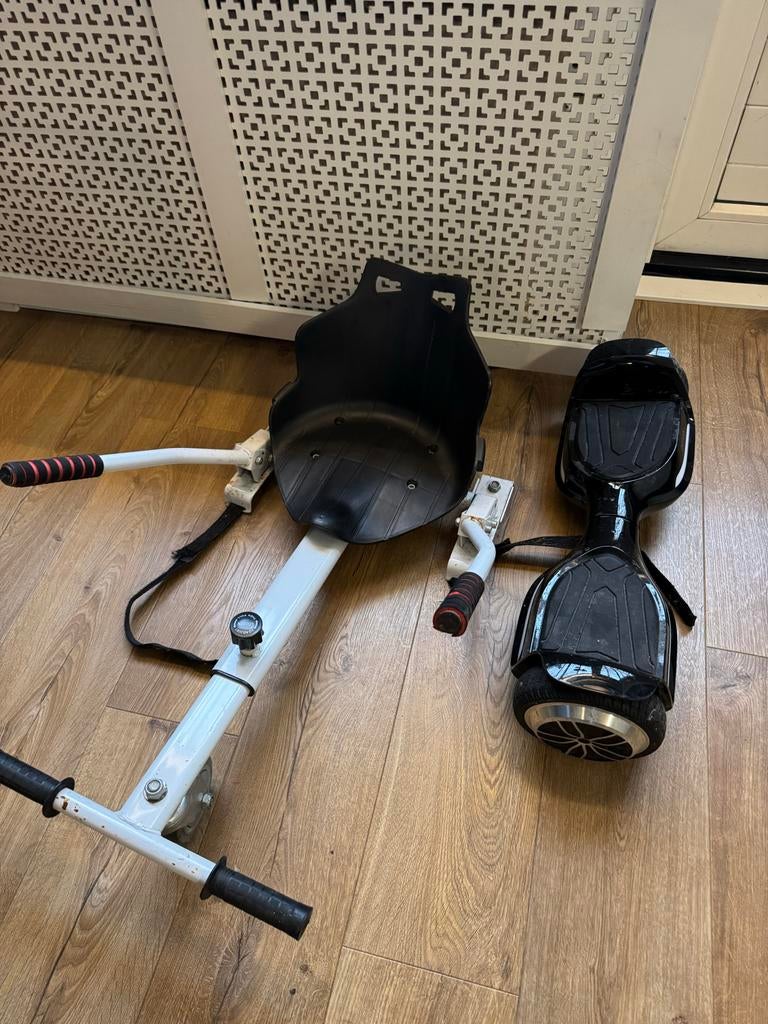 Hoverboard met disco verlichting en zitje, Ophalen, Gebruikt