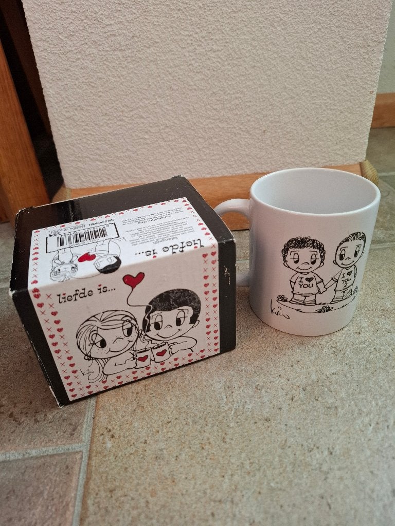 Liefde is... mok - Nieuw in verpakking - cadeau, Ophalen of Verzenden, Nieuw, Feestartikel, Valentijn of Romantisch