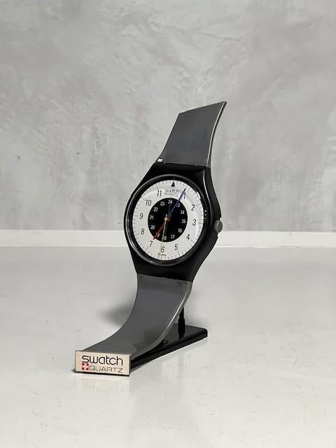 Swatch klok jaren 80 vintage retro display tafelklok 1980s, Ophalen, Gebruikt, Wekker of Tafelklok, Swatch