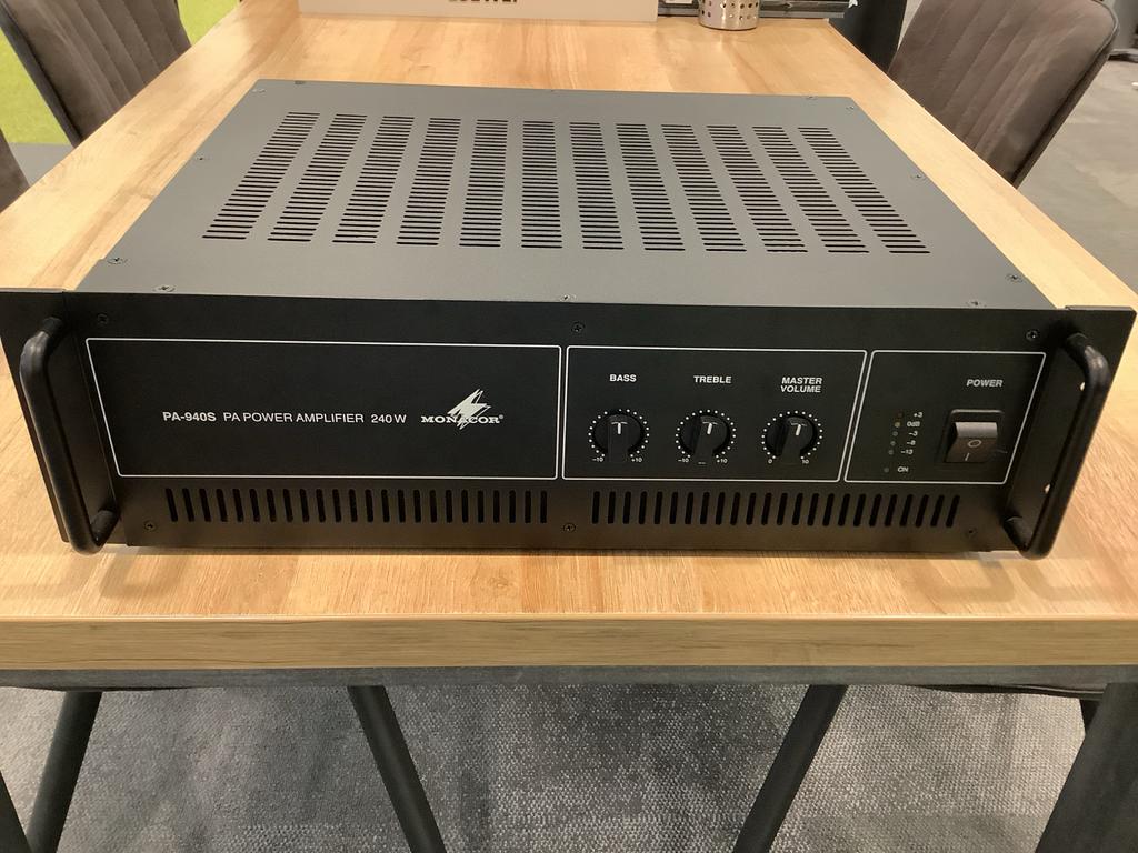 Monacor PA-940s Versterker - 240 Watt, 100 Volt., Audio, Gebruikt, Duitsland, Www.monacor.nl