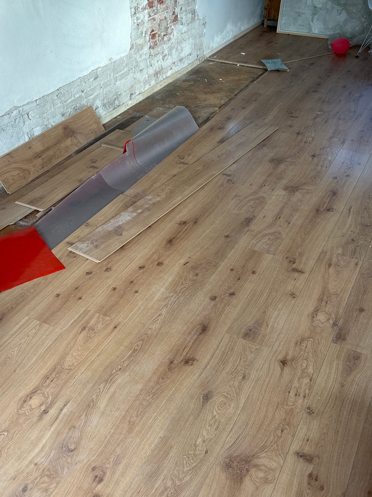 GRATIS Laminaatvloer, Gebruikt, 50 tot 150 cm, Ophalen of Verzenden, 10 m² of meer