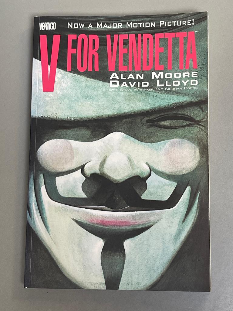 V for Vendetta (graphic novel) Amerikaanse uitvoering., Boeken, Eén comic, Amerika, Ophalen of Verzenden, Zo goed als nieuw