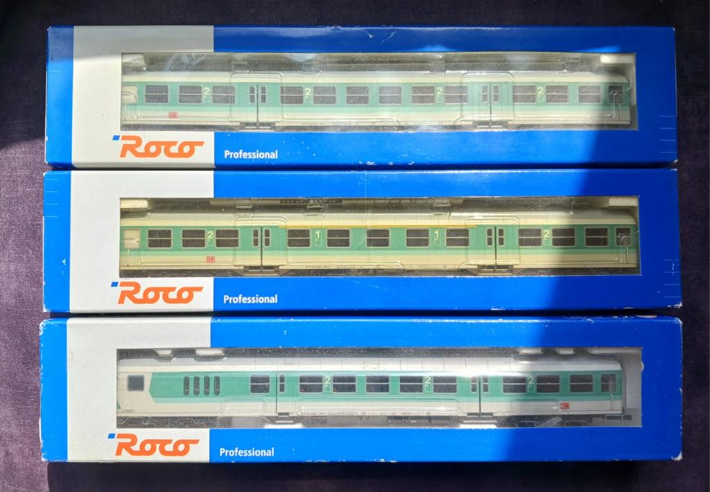 Roco DB AG 2. Kl. HO Wagons (3 stuks) 45483-85, Wisselstroom, Wagon, Ophalen of Verzenden, Zo goed als nieuw