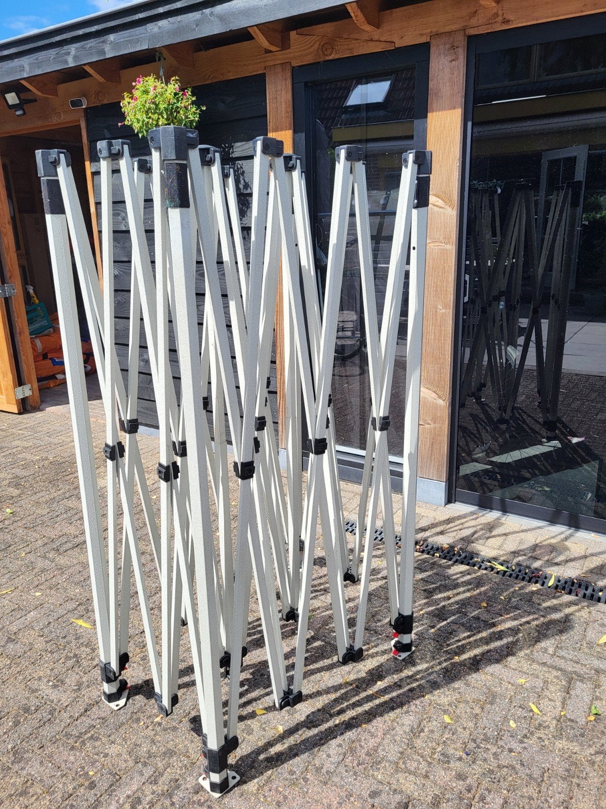Grizzly Outdoor easy-up FRAME  3 x 4.5 mtr., Doe-het-zelf en Verbouw, Steigers, Ophalen, Overige typen, Minder dan 2 meter
