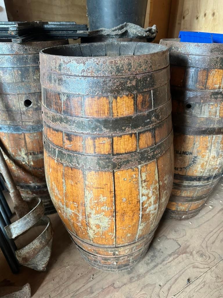 Eikenhouten wijn/sherry vat, Tuin en Terras, Regentonnen, 75 tot 150 liter, Ophalen, Gebruikt, Hout