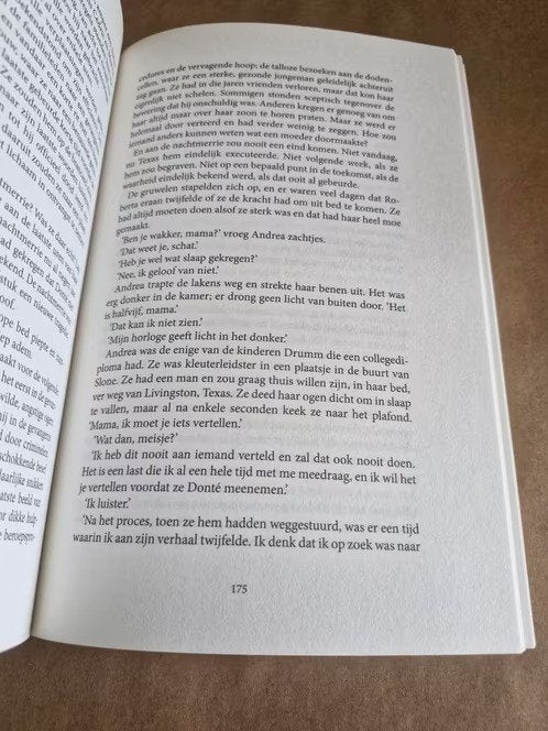 John Grisham - De bekentenis h, Ophalen of Verzenden, Zo goed als nieuw, John Grisham, Wereld overig