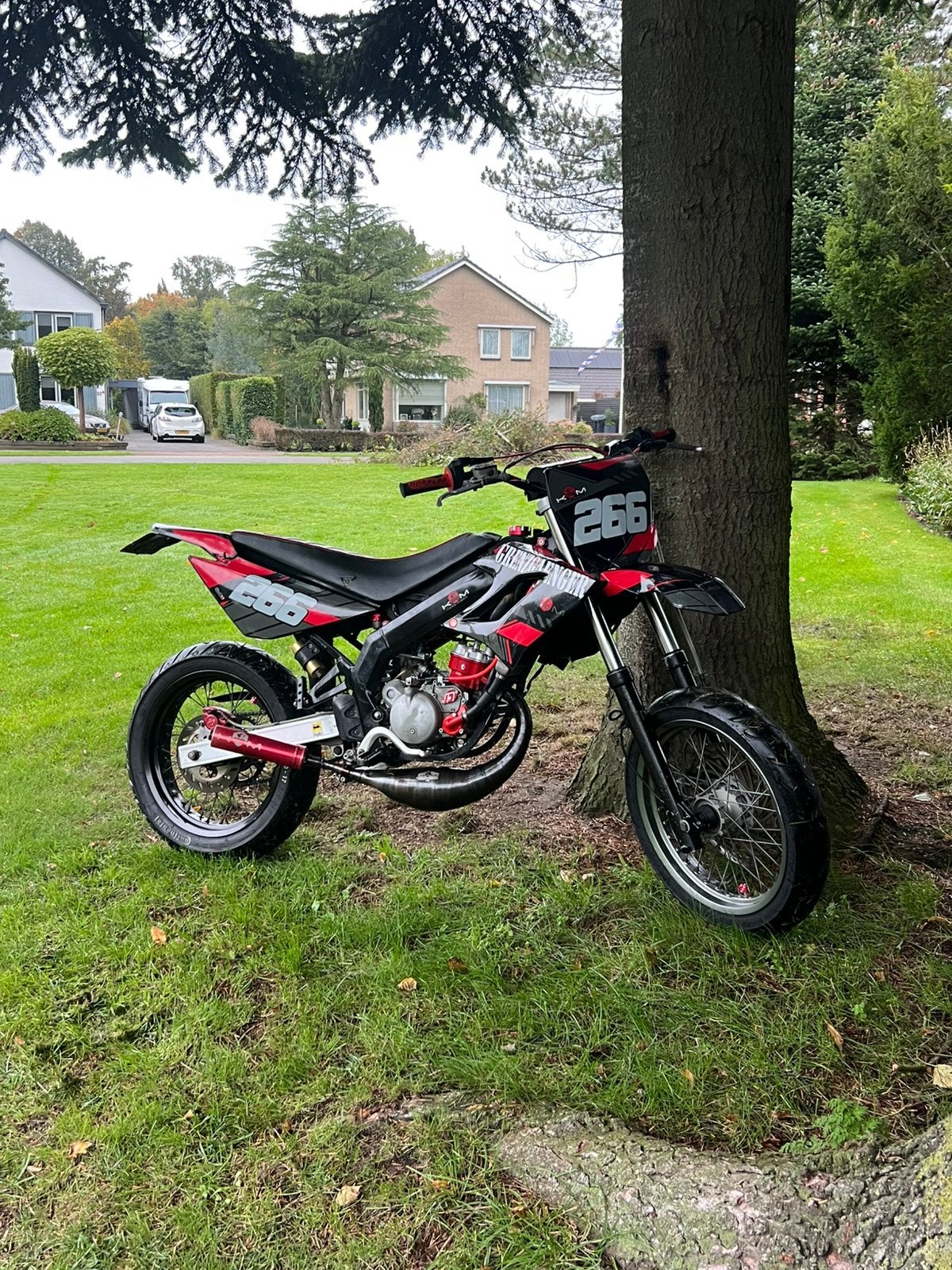 Derbi Brommer Airsal Xtreme 80cc, Fietsen en Brommers, Ophalen of Verzenden