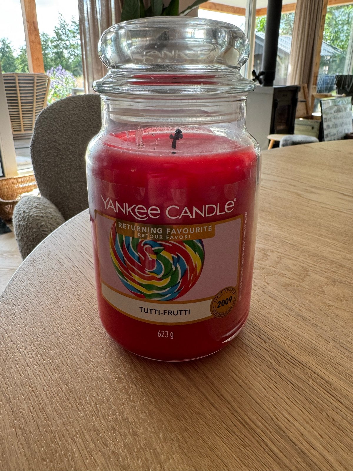 Yankee Candle Tutti-Frutti - Grote Geurkaars, Huis en Inrichting, Ophalen of Verzenden, Zo goed als nieuw, Modern, Glas