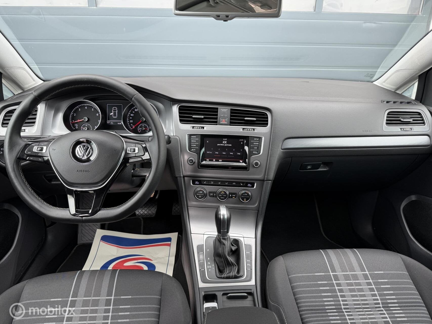 Volkswagen Golf 1.4 TSI Lounge Edition DSG Adapt-cruise Trek, Auto's, 125 pk, Gebruikt, Euro 6, 4 cilinders