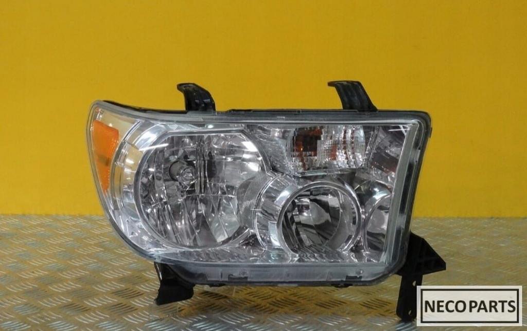 TOYOTA TUNDRA 2014 KOPLAMP KOPLAMPEN R-L, Ophalen of Verzenden, Gebruikt, Toyota, Bumper