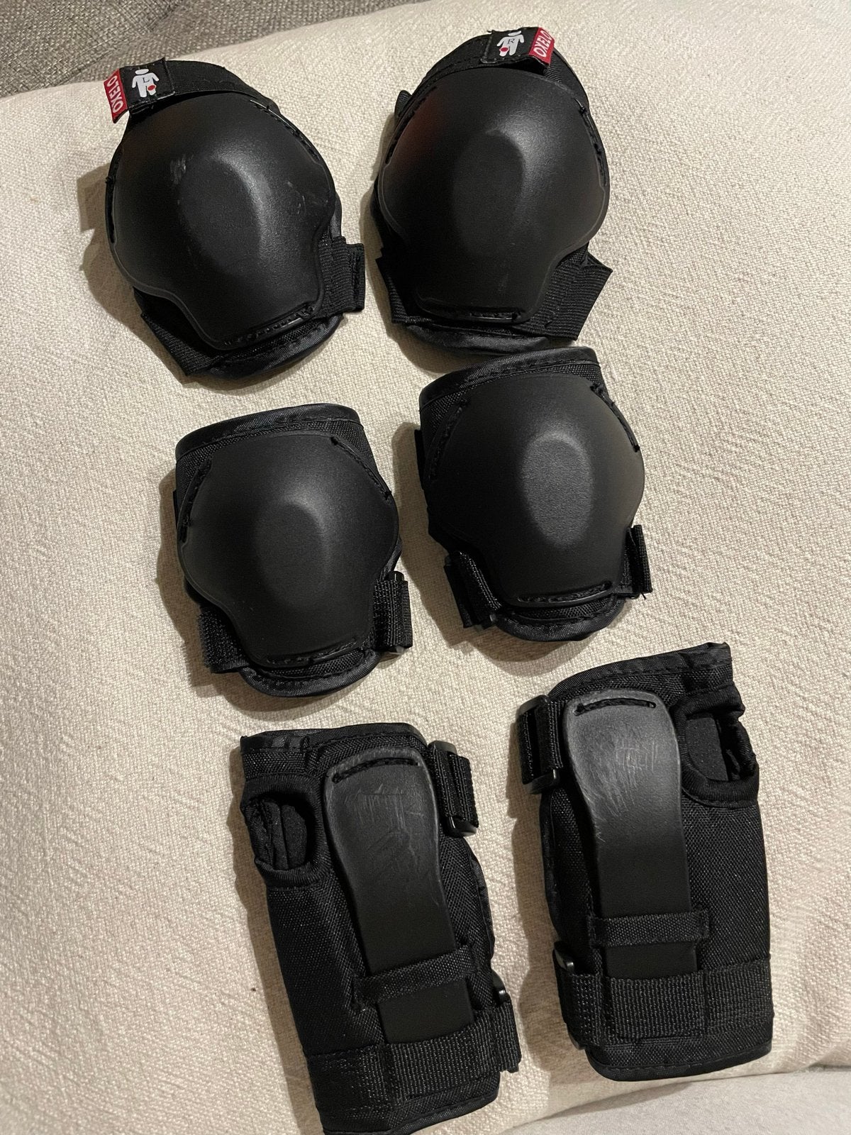 Oxelo beschermset 2XS - Knie-, elleboog- en polsbeschermers, Sport en Fitness, Ophalen of Verzenden, Zo goed als nieuw
