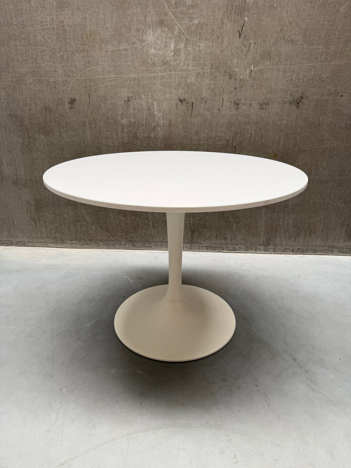 Moderne tulp eettafel IKEA DOCKSTA, Ophalen, Gebruikt, 100 tot 150 cm, Rond