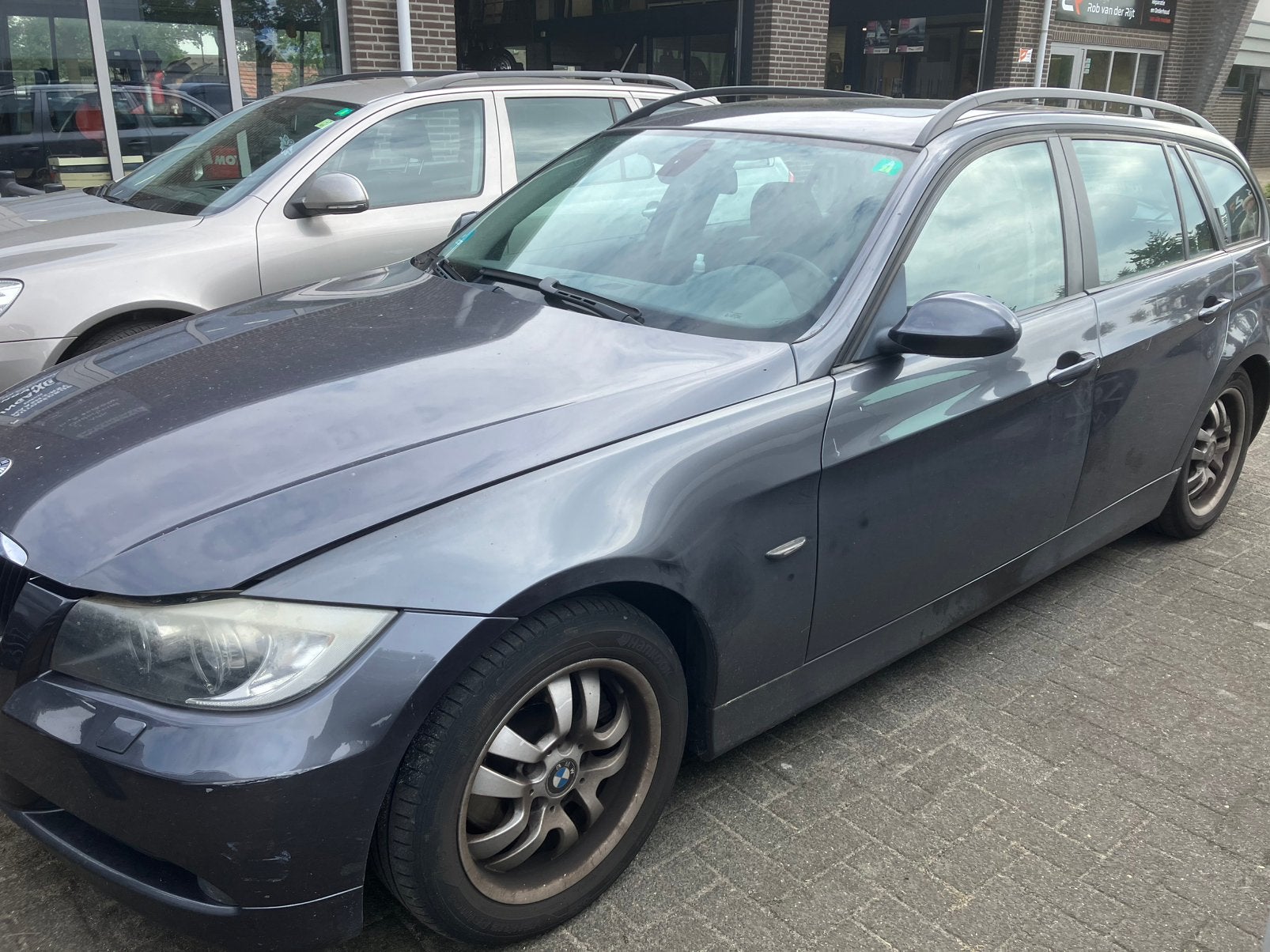 BMW 3-Serie 2.0 318 I Touring 2006 Grijs, Auto's, BMW, 13 km/l, Achterwielaandrijving, Zwart, 4 cilinders