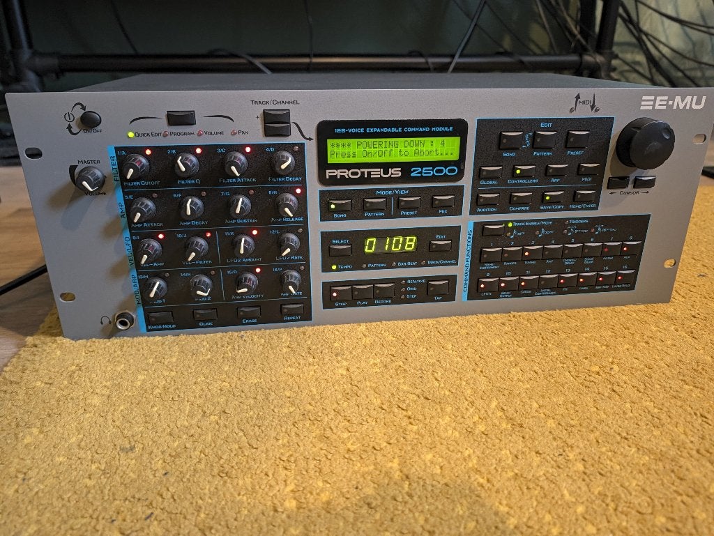 Emu / E-Mu Proteus 2500 Command Module synthesizer, Muziek en Instrumenten, Gebruikt, Overige aantallen, Met midi-aansluiting