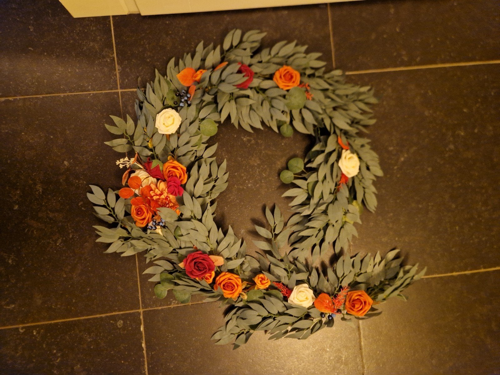 Decoratieve bloemenslinger met bladeren en bloemen Bruiloft, Ophalen, Meerkleurig, Textiel, Decoratieobject
