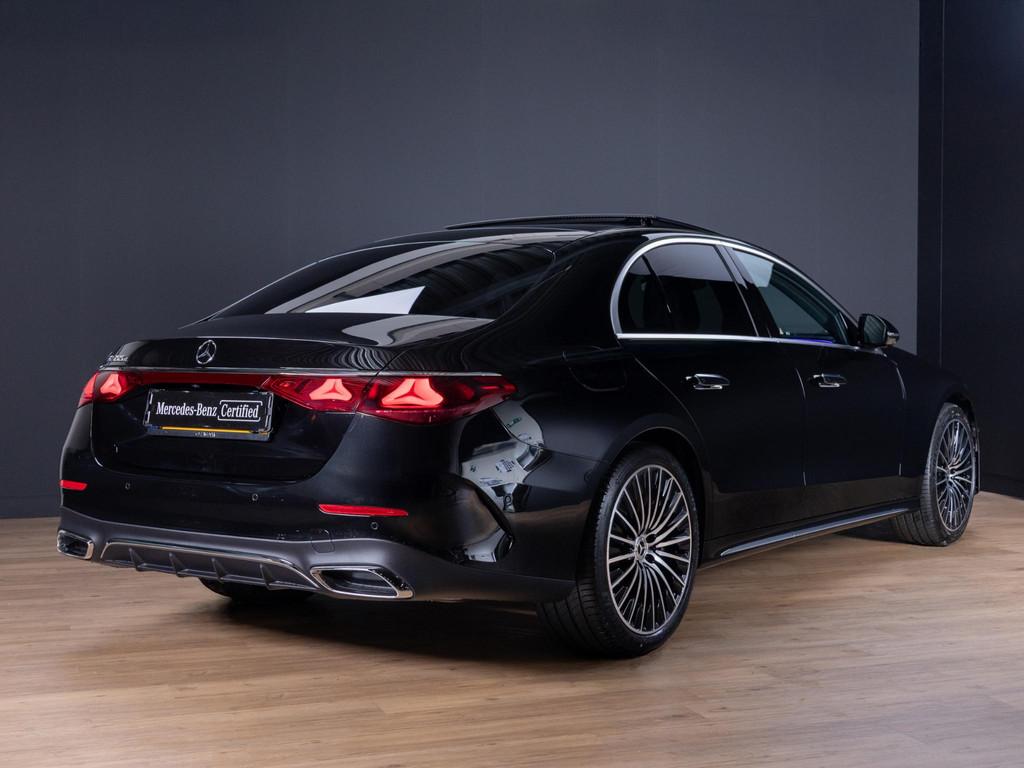 Mercedes-Benz E-Klasse Limousine 300 e Sport Edition Premium, Auto's, Achterwielaandrijving, Gebruikt, Euro 6, Zwart