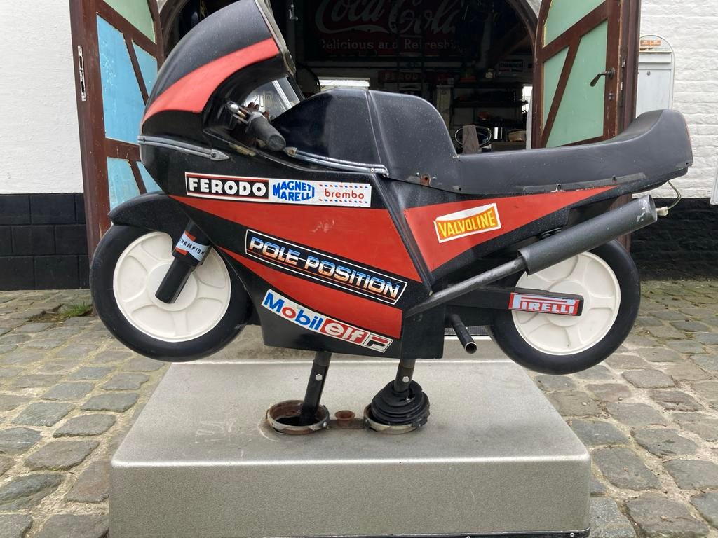 Kiddie ride Moto Sprint kindermotor muntinworp arcade, Verzamelen, Ophalen, Gebruikt