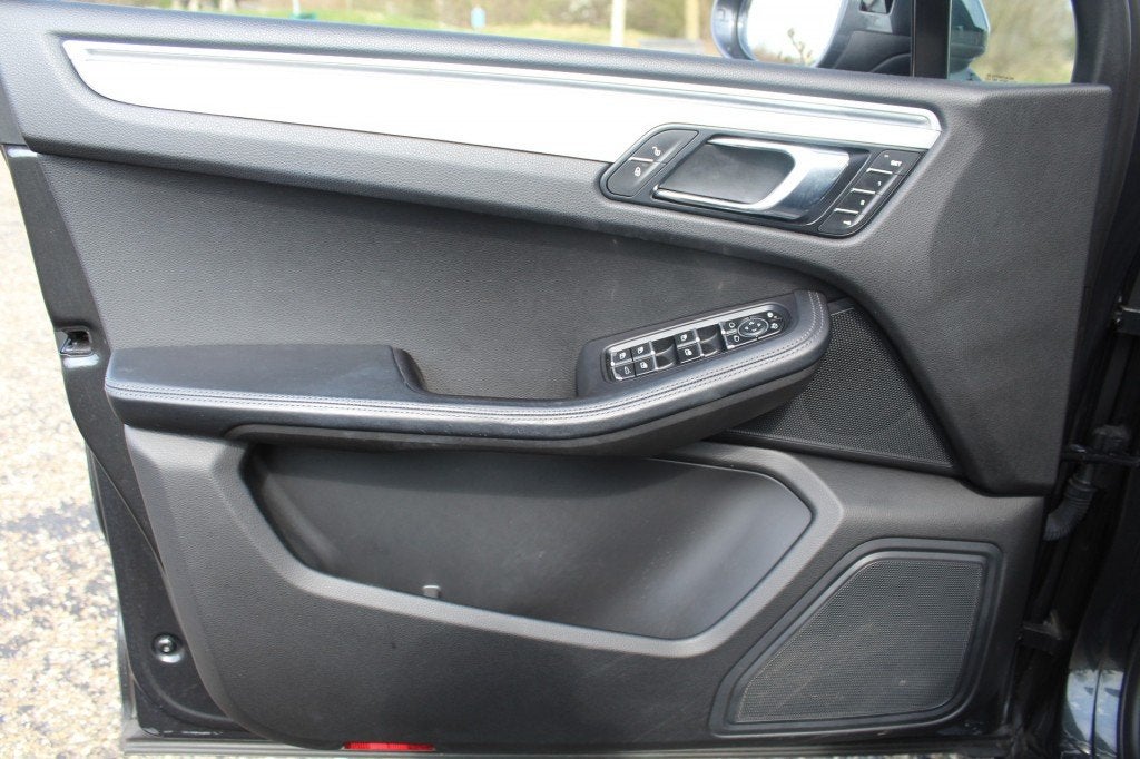 Foto 15 van Porsche MACAN 3.0 GTS Sport Chrono /Leer/ Sportuitlaat/ Trek