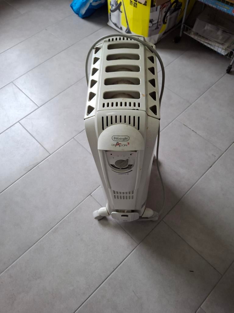 De'Longhi Dragon 3 Oliegevulde Radiator, Doe-het-zelf en Verbouw, Ophalen of Verzenden