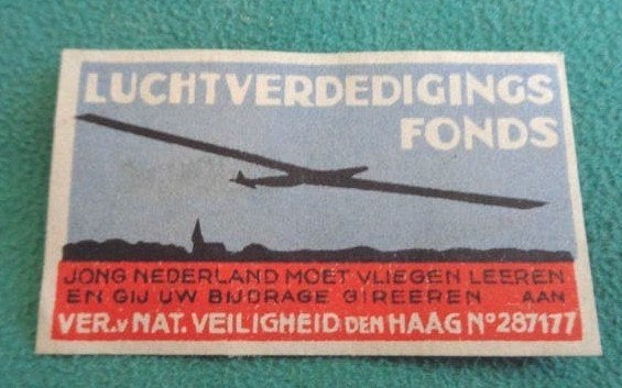 Oorlog wo2 sluitzegel luchtverdedigingsfonds, Verzenden, Landmacht, Nederland, Overige typen