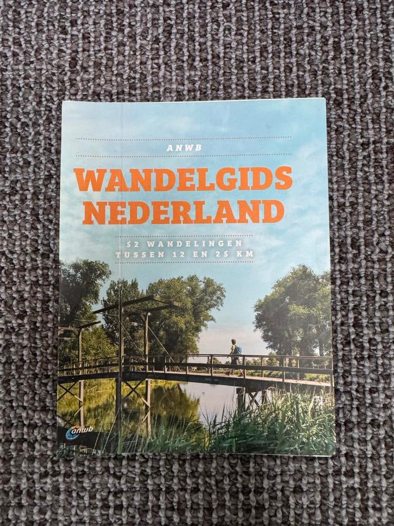 ANWB Wandelgids Nederland, Boeken, Ophalen of Verzenden, Zo goed als nieuw, Reisgids of -boek, ANWB